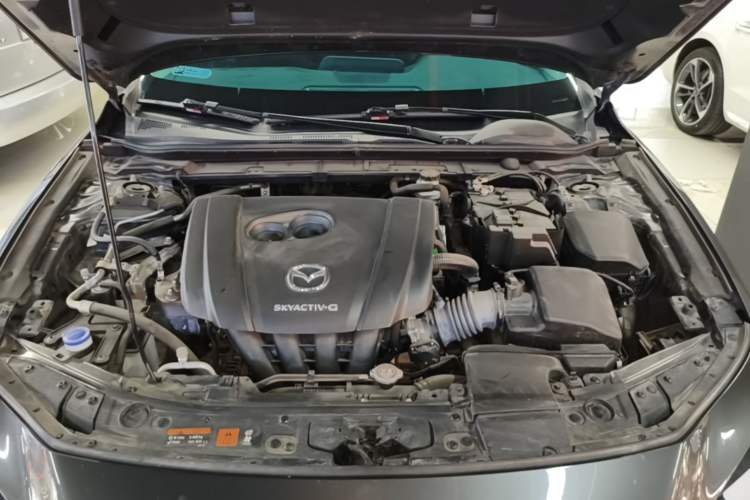 Used Mazda 3 Axela 2023 2.0L Automatic Zhiyao Edition Engine Bay