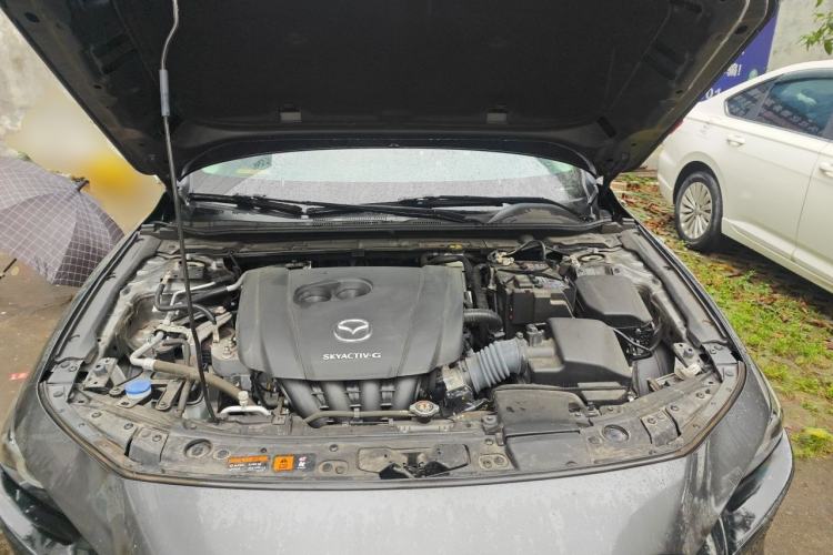 Used Mazda 3 Axela 2023 2.0L Automatic ZhiZhen Edition Engine Bay