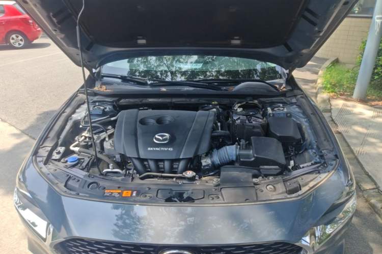 Used Mazda 3 Axela 2023 2.0L Automatic ZhiZhen Edition Engine Bay