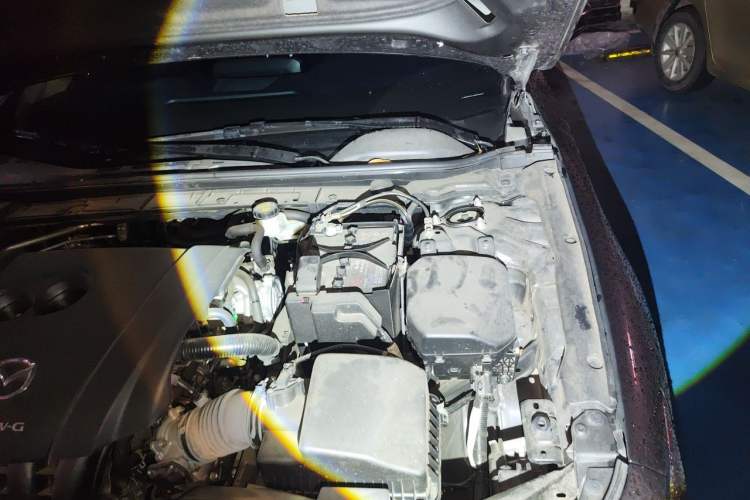 Used Mazda 3 Axela 2023 2.0L Automatic ZhiXuan Edition Engine Bay Left