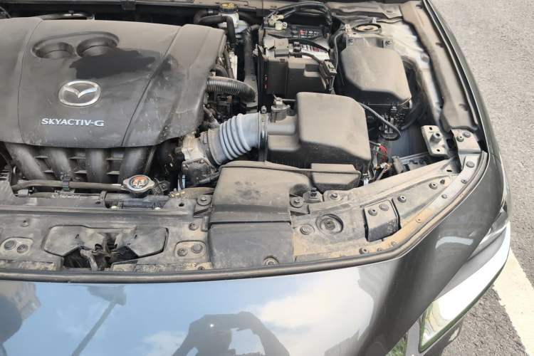 Used Mazda 3 Axela 2023 2.0L Automatic Zhiqing Edition Engine Bay Left