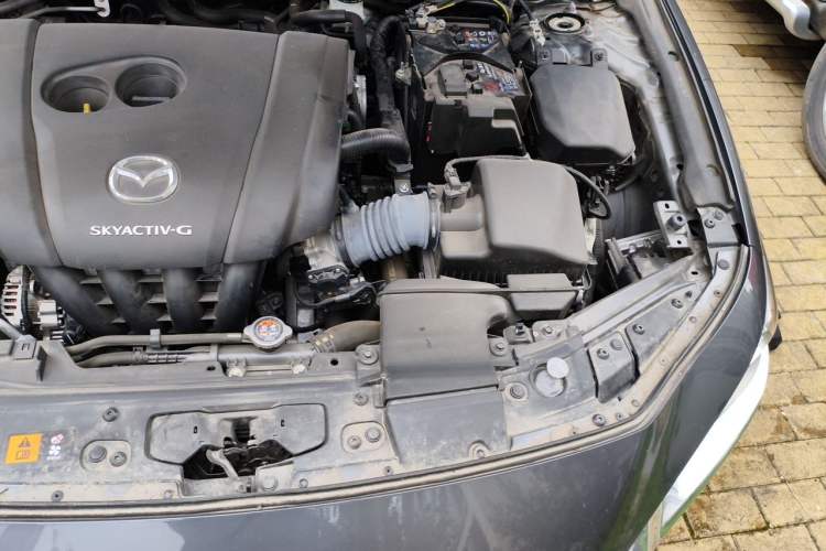 Used Mazda 3 Axela 2023 2.0L Automatic ZhiZhen Edition Engine Bay Left