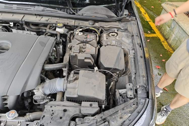Used Mazda 3 Axela 2023 2.0L Automatic ZhiXuan Edition Engine Bay Left