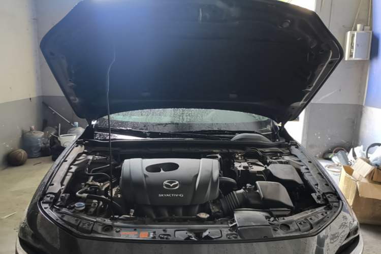 Used Mazda 3 Axela 2023 2.0L Automatic Zhiyao Edition Engine Bay