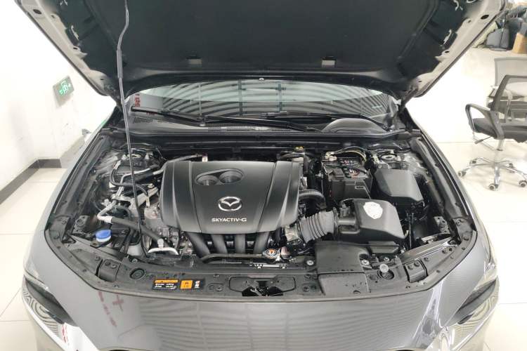 Used Mazda 3 Axela 2023 2.0L Automatic Zhiya Edition Engine Bay