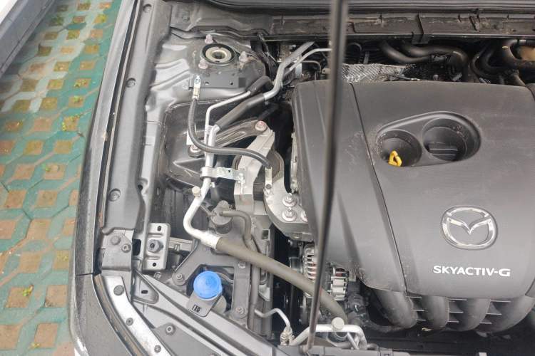 Used Mazda 3 Axela 2023 2.0L Automatic ZhiXuan Edition Engine Bay Right