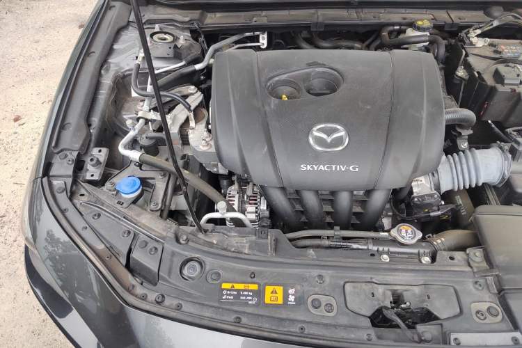 Used Mazda 3 Axela 2023 2.0L Automatic ZhiXuan Edition Engine Bay Right