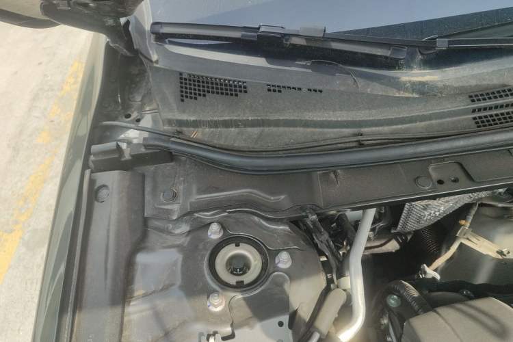 Used Mazda 3 Axela 2023 2.0L Automatic ZhiZhen Edition Engine Bay Right