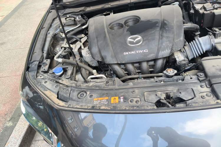 Used Mazda 3 Axela 2023 2.0L Automatic Zhiqing Edition Engine Bay Right