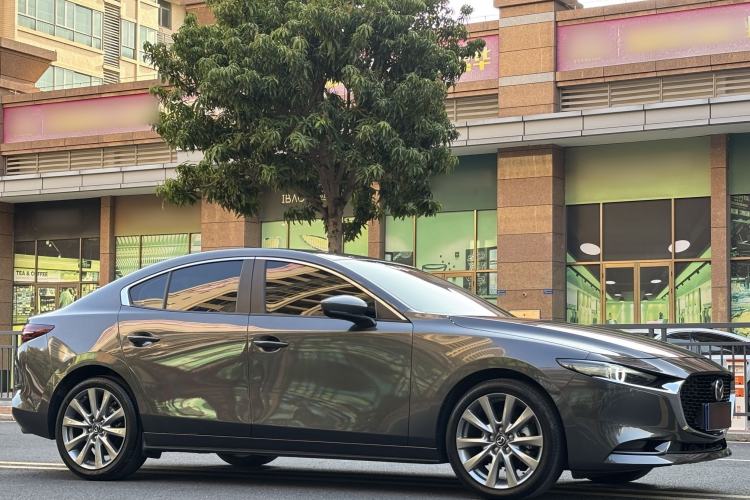 Used Mazda 3 Axela 2023 2.0L Automatic ZhiZhen Edition Exterior 2