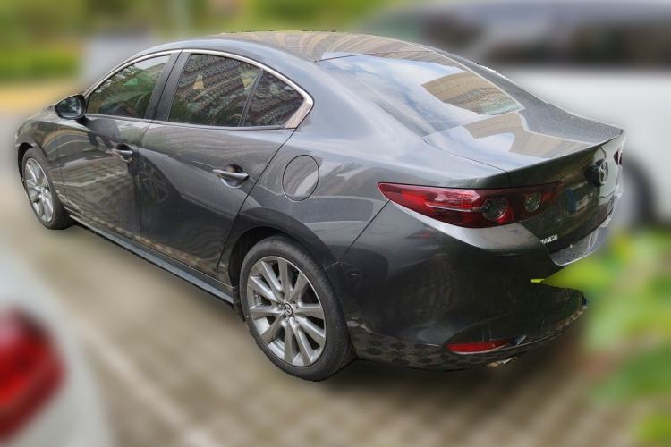 Used Mazda 3 Axela 2023 2.0L Automatic ZhiXuan Edition Exterior 3