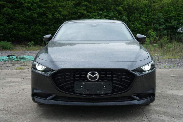 Used Mazda 3 Axela 2023 2.0L Automatic ZhiZhen Edition Exterior 4