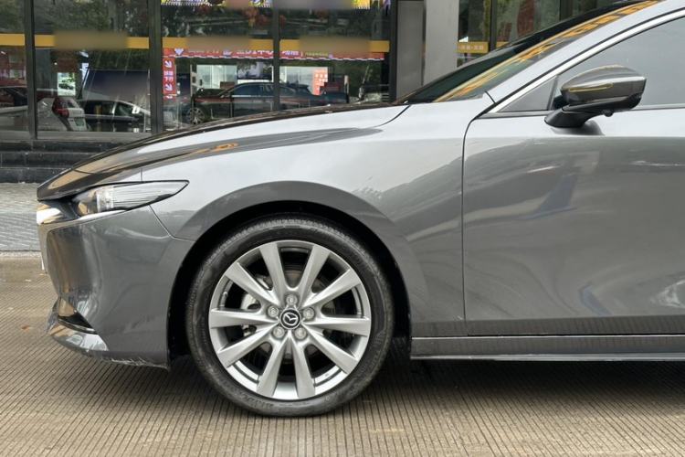 Used Mazda 3 Axela 2023 2.0L Automatic ZhiZhen Edition Exterior 5