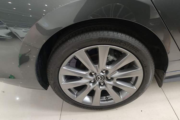 Used Mazda 3 Axela 2023 2.0L Automatic Zhiyao Edition Exterior 5