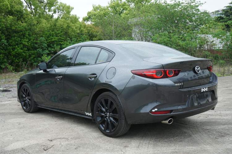 Used Mazda 3 Axela 2023 2.0L Automatic ZhiZhen Edition Exterior 6