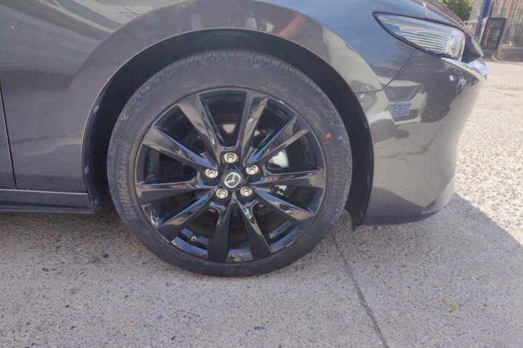 Used Mazda 3 Axela 2023 2.0L Automatic ZhiZhen Edition Exterior 7