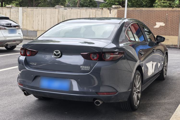 Used Mazda 3 Axela 2023 2.0L Automatic ZhiZhen Edition Exterior 9