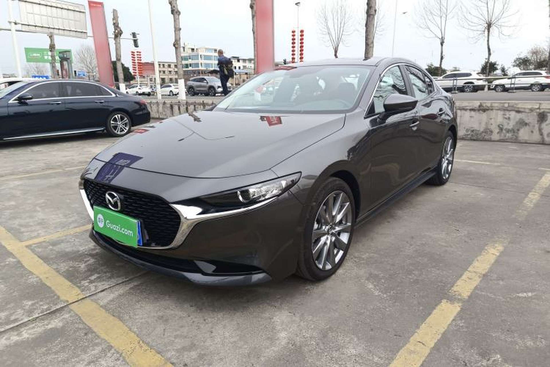 Used Mazda 3 Axela 2023 2.0L Automatic ZhiXuan Edition Front Left 45 Deg