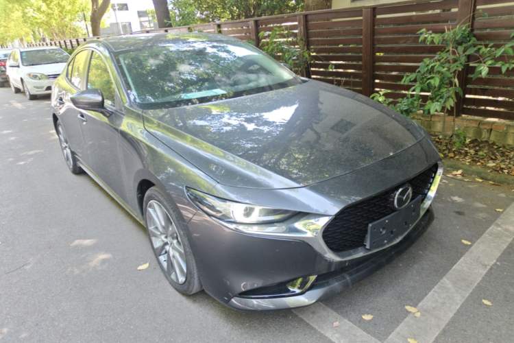 Used Mazda 3 Axela 2023 2.0L Automatic ZhiZhen Edition Front Right 45 Deg