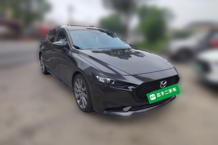 Used Mazda 3 Axela 2023 2.0L Automatic ZhiXuan Edition Front Right 45 Deg