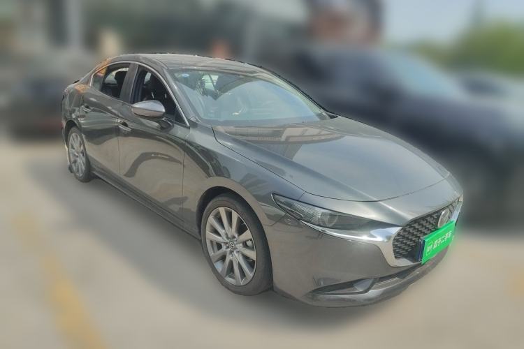 Used Mazda 3 Axela 2023 2.0L Automatic ZhiZhen Edition Front Right 45 Deg