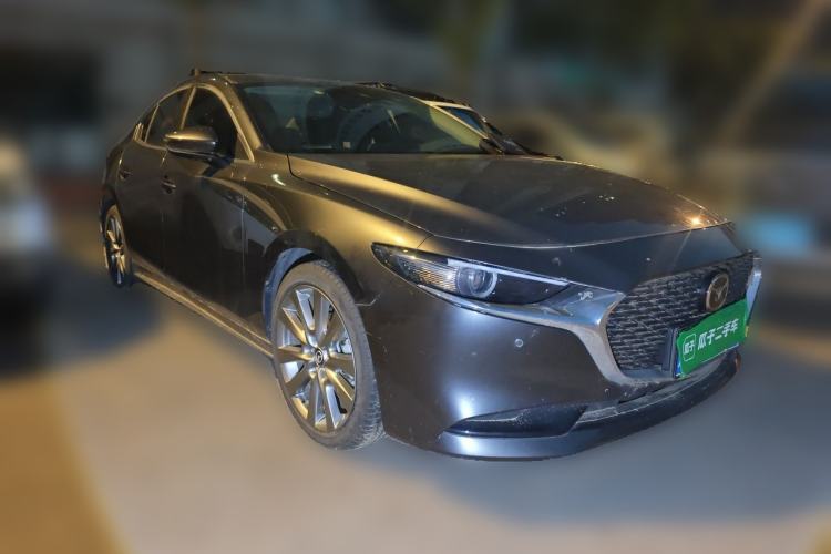 Used Mazda 3 Axela 2023 2.0L Automatic ZhiZhen Edition Front Right 45 Deg