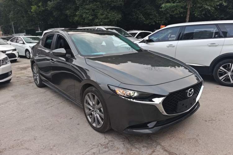Used Mazda 3 Axela 2023 2.0L Automatic Zhiya Edition Front Right 45 Deg