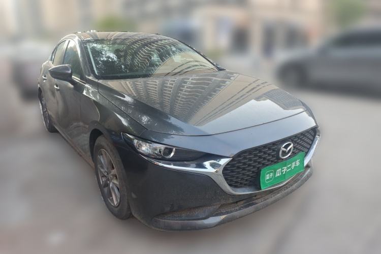 Used Mazda 3 Axela 2023 2.0L Automatic Zhiqing Edition Front Right 45 Deg