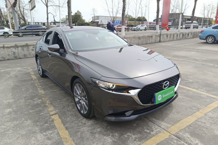 Used Mazda 3 Axela 2023 2.0L Automatic ZhiXuan Edition Front Right 45 Deg