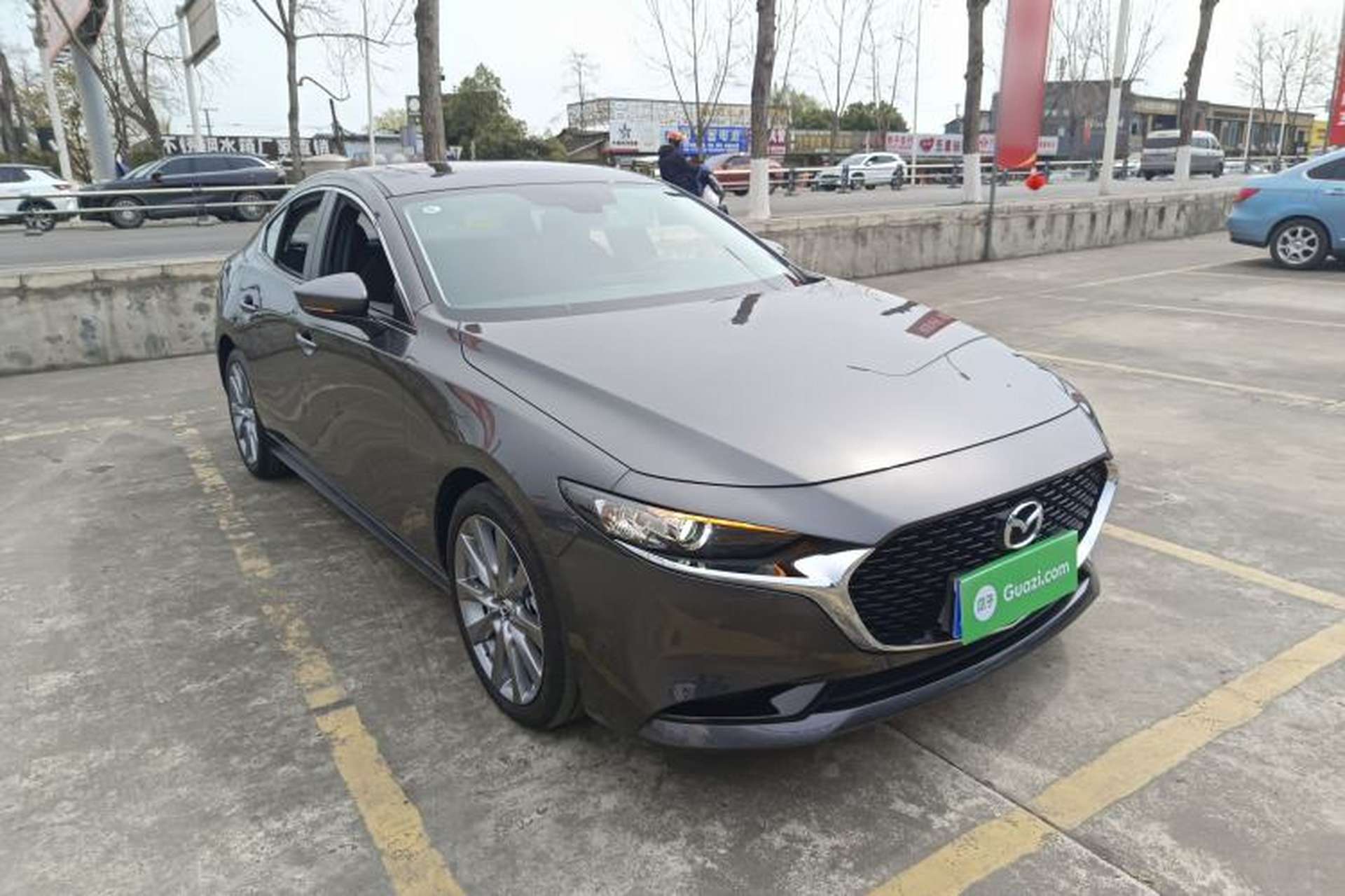 Used Mazda 3 Axela 2023 2.0L Automatic ZhiXuan Edition Front Right 45 Deg