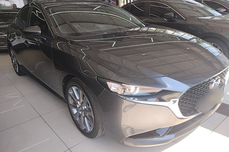 Used Mazda 3 Axela 2023 2.0L Automatic ZhiXuan Edition Front Right 45 Deg