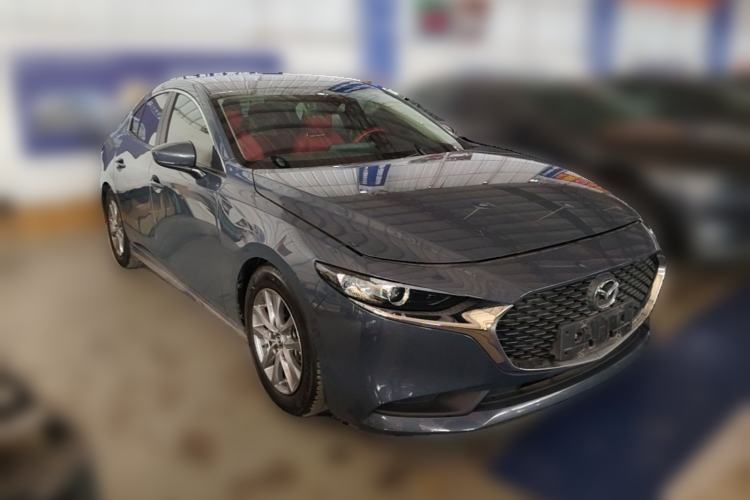 Used Mazda 3 Axela 2023 1.5L Manual ZhiMei Edition Front Right 45 Deg