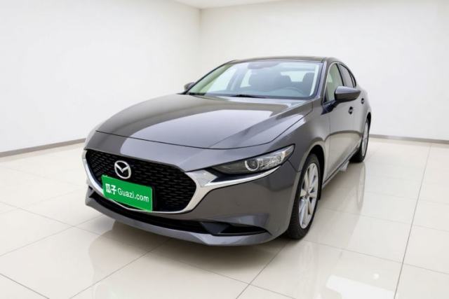 Ojetý Mazda 3 Axela 2023 2.0L Automatic ZhiXuan Edition