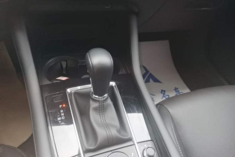 Used Mazda 3 Axela 2023 2.0L Automatic ZhiZhen Edition Gear Lever