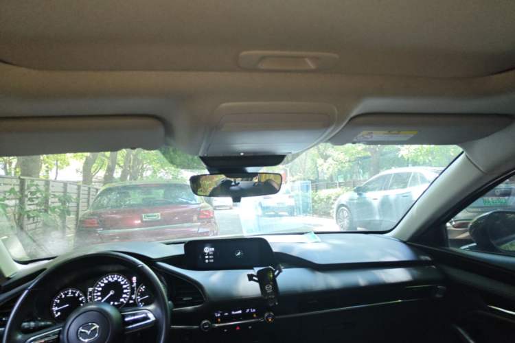 Used Mazda 3 Axela 2023 2.0L Automatic ZhiZhen Edition Headliner
