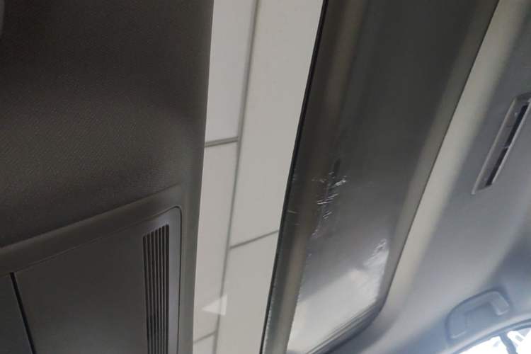 Used Mazda 3 Axela 2023 2.0L Automatic ZhiZhen Edition Headliner