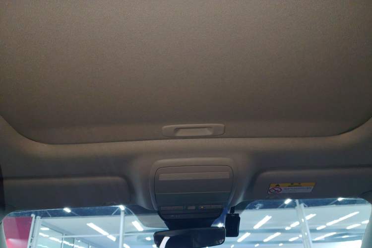 Used Mazda 3 Axela 2023 2.0L Automatic Zhiyao Edition Headliner