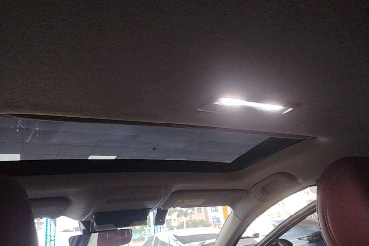 Used Mazda 3 Axela 2023 2.0L Automatic ZhiZhen Edition Headliner