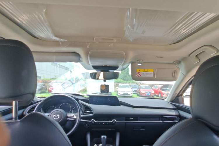 Used Mazda 3 Axela 2023 2.0L Automatic ZhiZhen Edition Headliner
