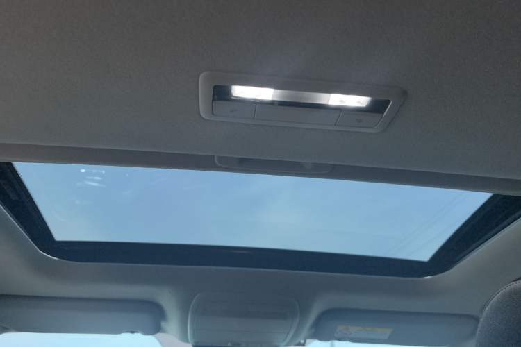 Used Mazda 3 Axela 2023 2.0L Automatic ZhiXuan Edition Headliner