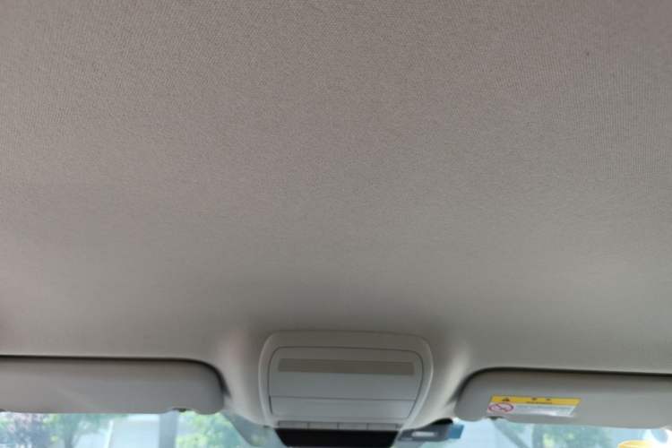Used Mazda 3 Axela 2023 2.0L Automatic Zhiqing Edition Headliner