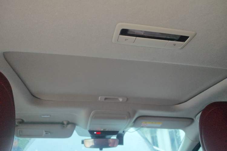 Used Mazda 3 Axela 2023 2.0L Automatic ZhiZhen Edition Headliner