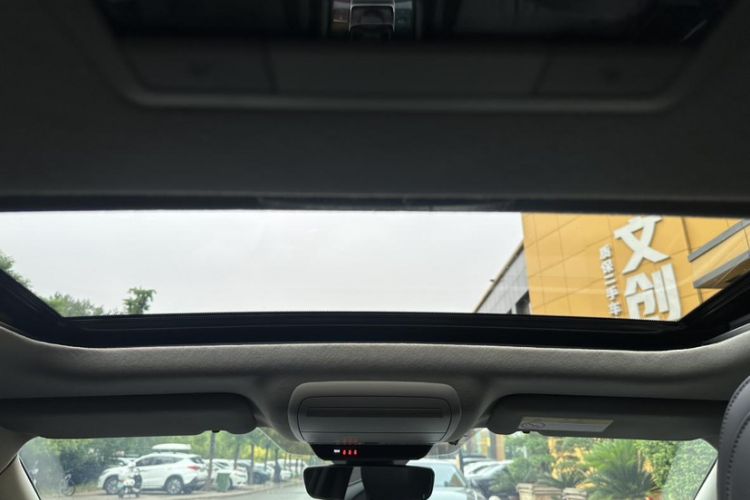 Used Mazda 3 Axela 2023 2.0L Automatic ZhiZhen Edition Headliner