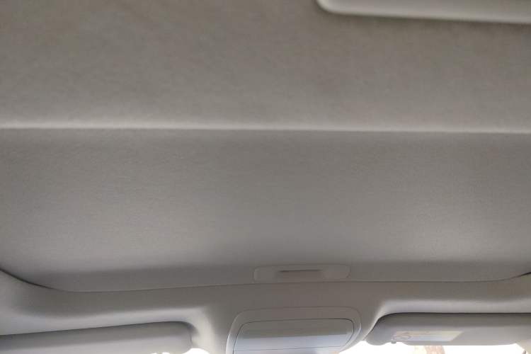 Used Mazda 3 Axela 2023 2.0L Automatic ZhiZhen Edition Headliner