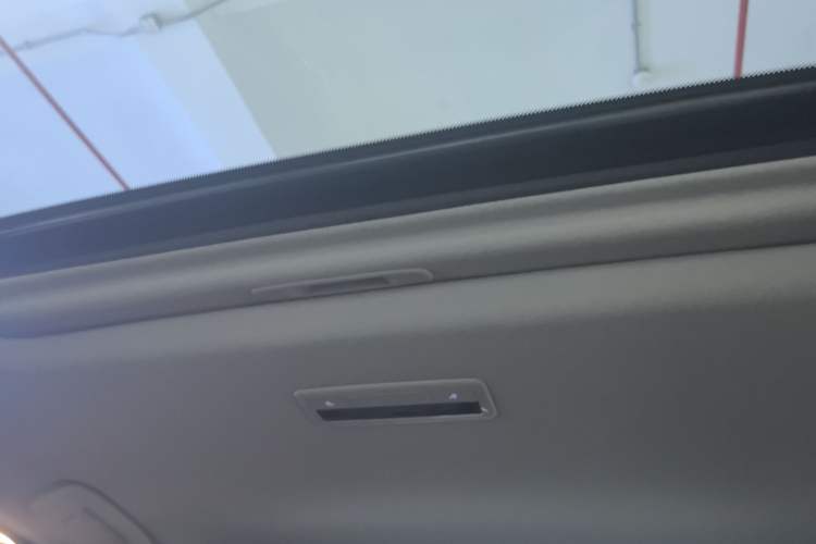 Used Mazda 3 Axela 2023 2.0L Automatic ZhiZhen Edition Headliner