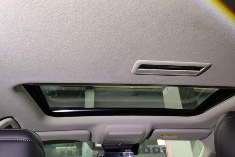 Used Mazda 3 Axela 2023 2.0L Automatic Zhiyao Edition Headliner