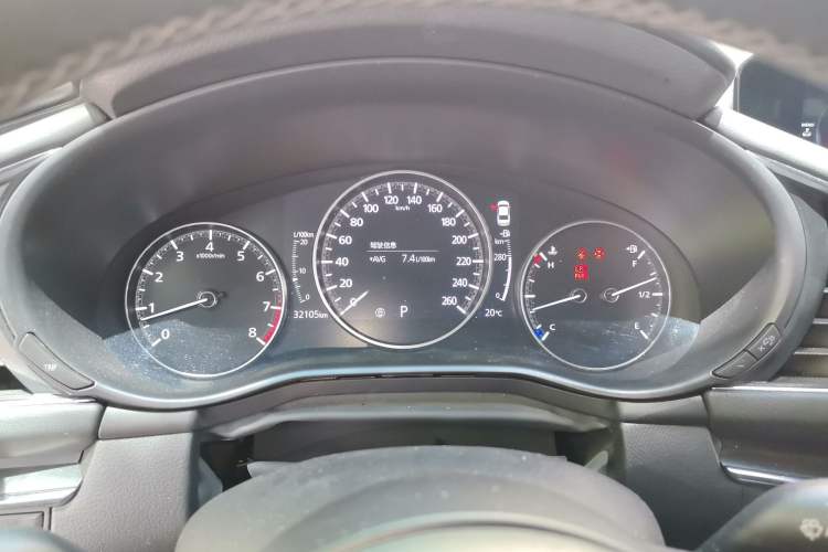 Used Mazda 3 Axela 2023 2.0L Automatic ZhiXuan Edition Instrument Cluster