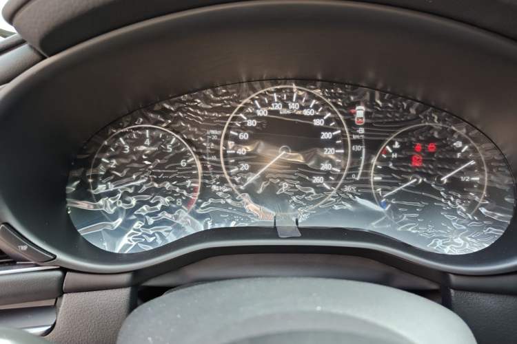 Used Mazda 3 Axela 2023 2.0L Automatic Zhiqing Edition Instrument Cluster
