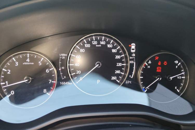 Used Mazda 3 Axela 2023 2.0L Automatic ZhiXuan Edition Instrument Cluster