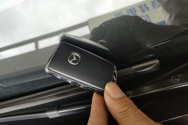 Used Mazda 3 Axela 2023 2.0L Automatic Zhiyao Edition Interior 1